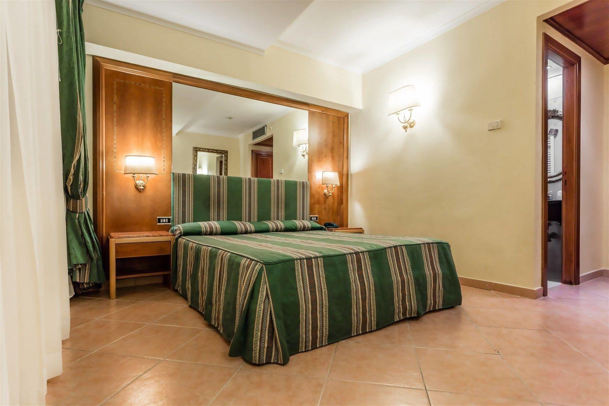Hotel Raeli Archimede Rom
